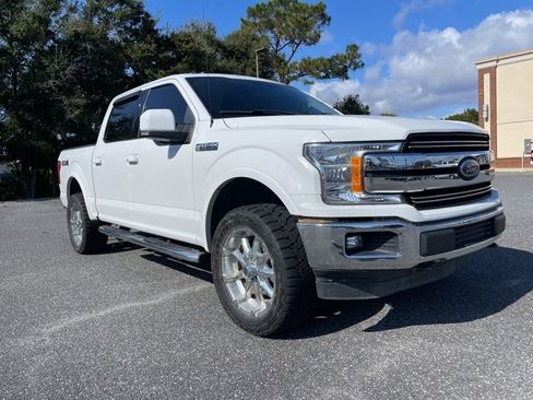 Used 2018 Ford F150 Lariat image 2