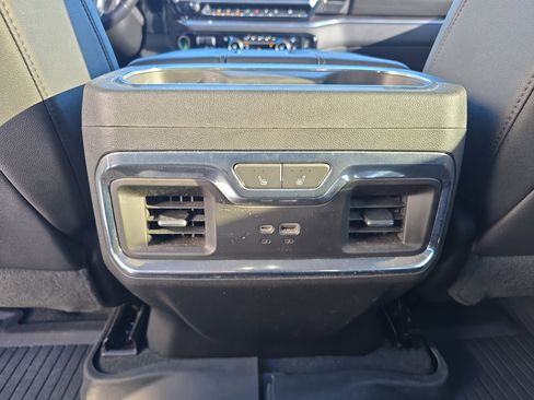 Used 2022 Chevrolet Silverado 1500 LTZ w/ Technology Package image 16