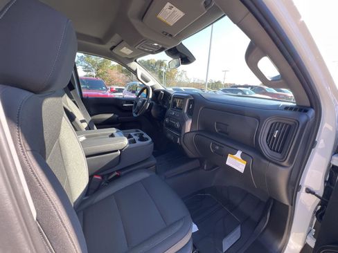 New 2026 Chevrolet Silverado 1500 Custom image 25