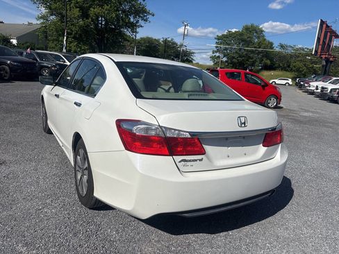 Used 2015 Honda Accord LX image 9