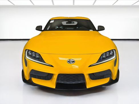 Used 2021 Toyota Supra w/ Safety & Technology Package RWD image 2