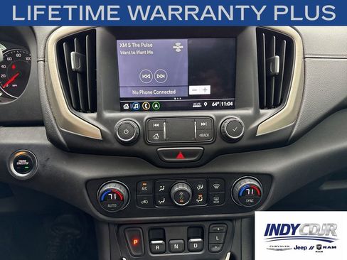 Used 2020 GMC Terrain Denali w/ Denali Premium Package FWD image 19