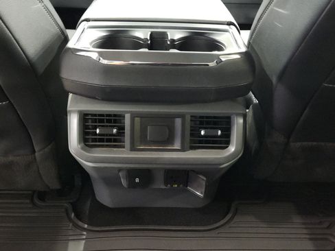 Certified 2023 Ford F150 Lariat w/ Trailer Tow Package AWD/4WD image 13