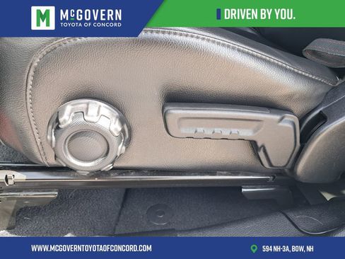 Used 2020 Jeep Gladiator Rubicon w/ Dual Top Group AWD/4WD image 16