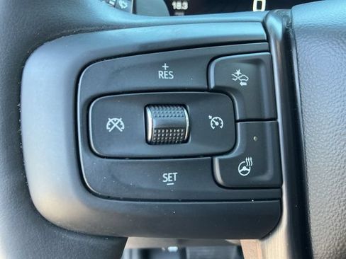 Used 2023 GMC Sierra 1500 AT4 w/ Technology Package AWD/4WD image 19