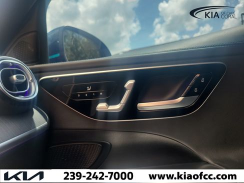 Used 2023 Mercedes-Benz C 300 4MATIC Sedan image 32