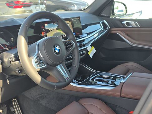 New 2026 BMW X5 sDrive40i w/ M Sport Package image 12