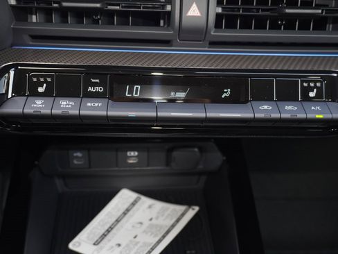 New 2026 Toyota Prius XLE image 13