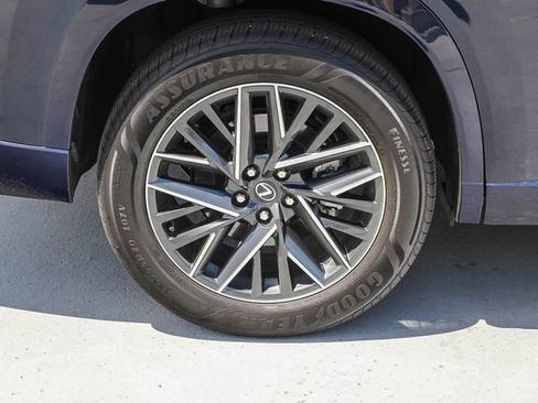 Certified 2025 Lexus TX 350 AWD w/ Captains Chair Package image 15