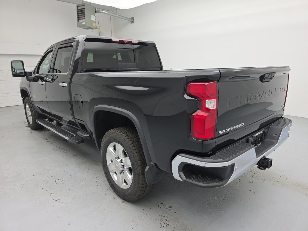 Used 2022 Chevrolet Silverado 3500 LTZ w/ LTZ Premium Package AWD/4WD image 10