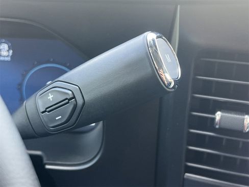 New 2026 Ford F250 Lariat w/ Black Appearance Package image 17