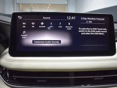 Used 2023 INFINITI QX60 Luxe w/ Cargo Package image 22