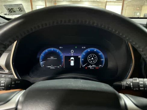Used 2023 Toyota Highlander Platinum AWD/4WD image 39