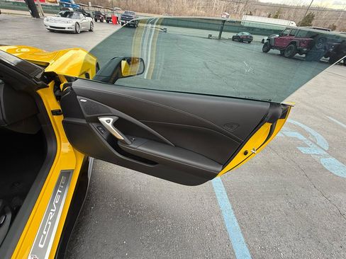 Used 2014 Chevrolet Corvette Stingray Coupe w/ 2LT Preferred Equipment Group image 33