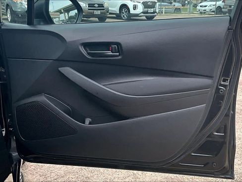 Used 2024 Toyota Corolla LE image 23