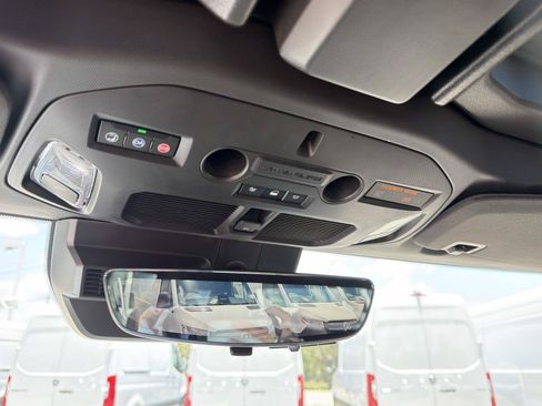 Used 2026 GMC Hummer EV SUV AWD/4WD image 29