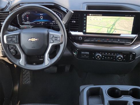 Certified 2025 Chevrolet Silverado 1500 LT image 27