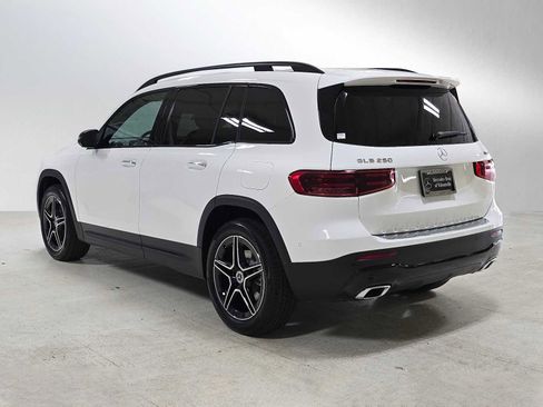 New 2026 Mercedes-Benz GLB 250 4MATIC image 5