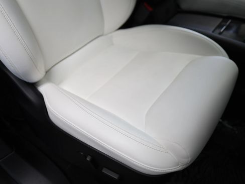 Used 2020 Tesla Model X AWD/4WD image 39