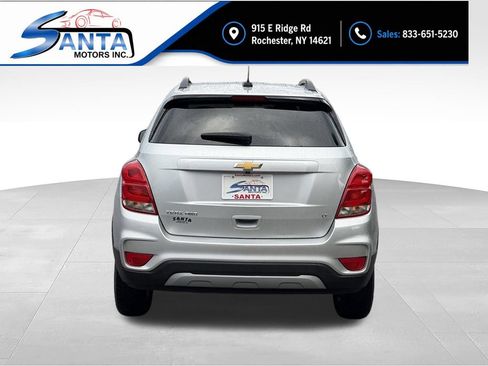 Used 2019 Chevrolet Trax LT w/ LT Convenience Package AWD/4WD image 14