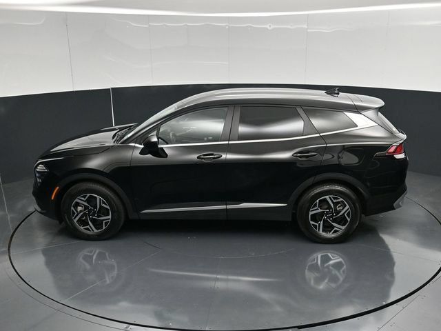 Used 2025 Kia Sportage LX FWD image 48