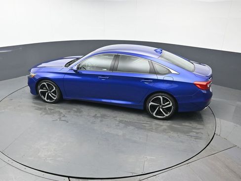 Used 2018 Honda Accord Sport image 36