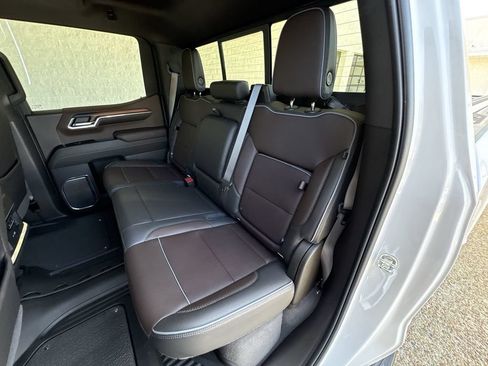 Certified 2024 GMC Sierra 1500 Denali w/ Technology Package AWD/4WD image 26