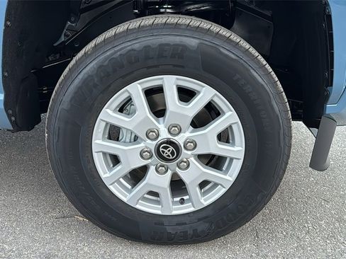 New 2026 Toyota Tacoma SR5 image 12