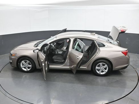 Used 2024 Chevrolet Malibu LT FWD image 52