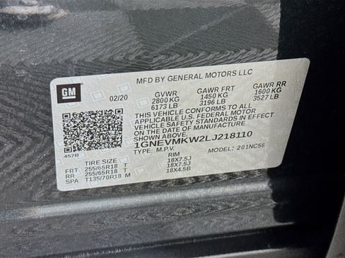 Used 2020 Chevrolet Traverse LT w/ LPO, Cargo Package AWD/4WD image 38