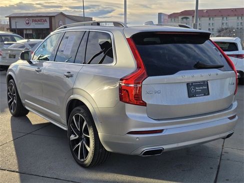 Used 2019 Volvo XC90 T6 Momentum w/ Advanced Package image 12