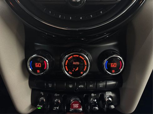 Used 2018 MINI Cooper S FWD image 36