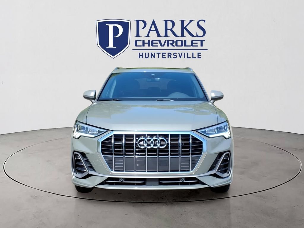 Used 2025 Audi Q3 2.0T Premium AWD/4WD image 2