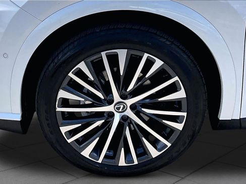 Used 2024 Lexus RX 350 Premium Plus w/ Convenience Package FWD image 11