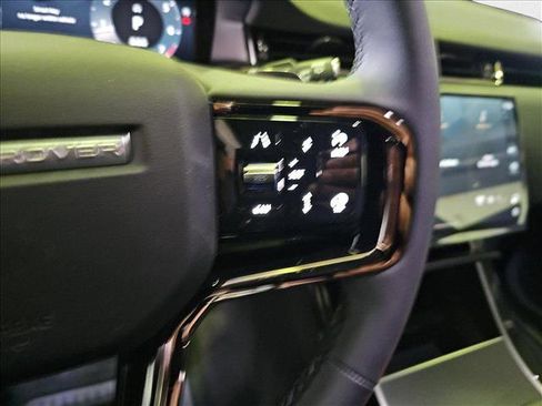 New 2026 Land Rover Range Rover Evoque S image 20