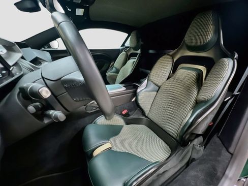 Used 2024 Aston Martin Valour RWD image 5