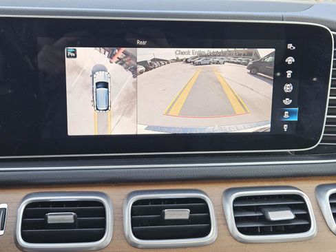 Certified 2021 Mercedes-Benz GLE 450 4MATIC image 25