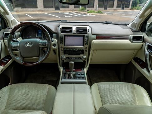 Used 2014 Lexus GX 460 Luxury AWD/4WD image 23