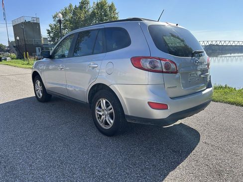 Used 2010 Hyundai Santa Fe GLS AWD/4WD image 3