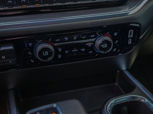 Used 2024 Chevrolet Silverado 1500 High Country w/ Technology Package image 27