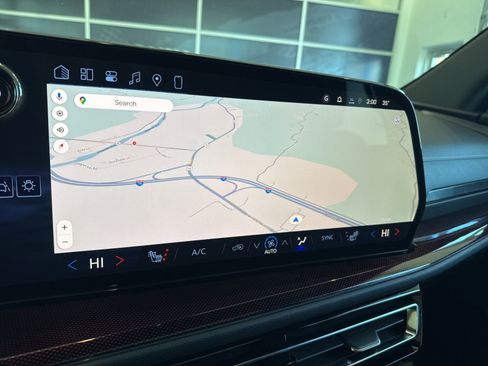 New 2026 Chevrolet Traverse Z71 w/ Driver Confidence Package image 34