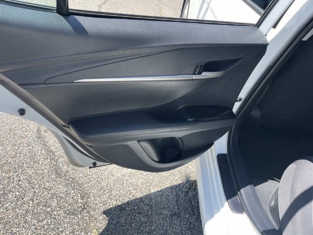 Used 2025 Toyota Camry LE FWD image 18