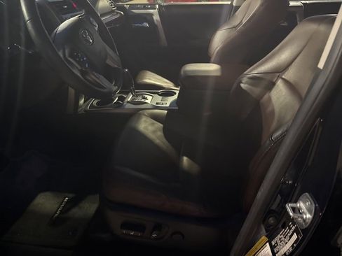 Used 2018 Toyota 4Runner Limited image 4