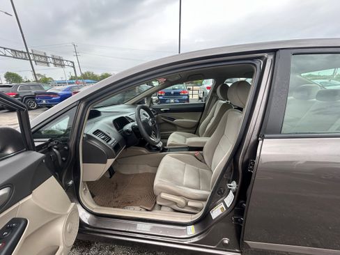 Used 2011 Honda Civic LX image 6