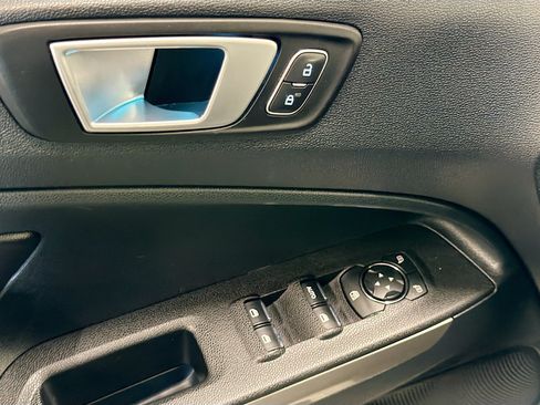 Used 2019 Ford EcoSport Titanium AWD/4WD image 15