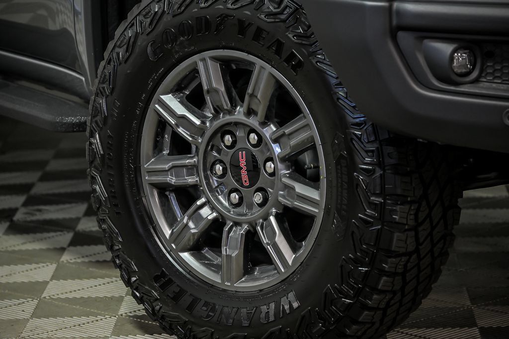 New 2026 GMC Sierra 1500 AT4X AWD/4WD image 3