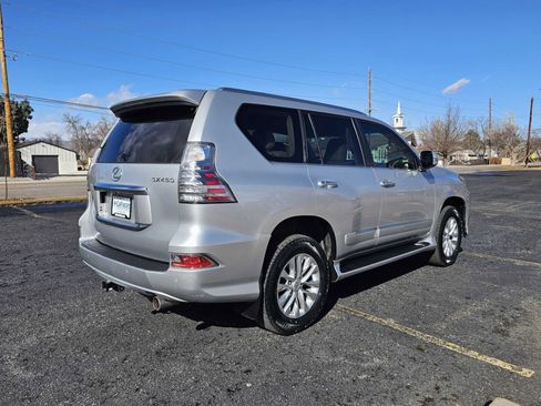 Used 2016 Lexus GX 460 w/ Premium Package image 5