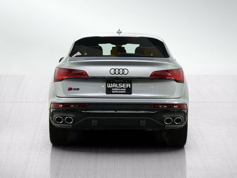 Used 2023 Audi SQ5 Premium Plus w/ Premium Plus Package AWD/4WD image 4