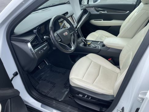 Used 2020 Cadillac XT6 Sport AWD/4WD image 12