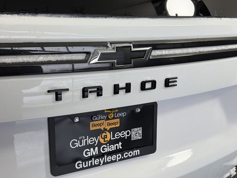 Used 2021 Chevrolet Tahoe Z71 w/ Rear Media and Nav Package image 16